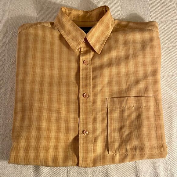 Jones New York Men's Short Sleeve Button Up Shirt Plaid Yellow/Orange Size Med. - Picture 3 of 6